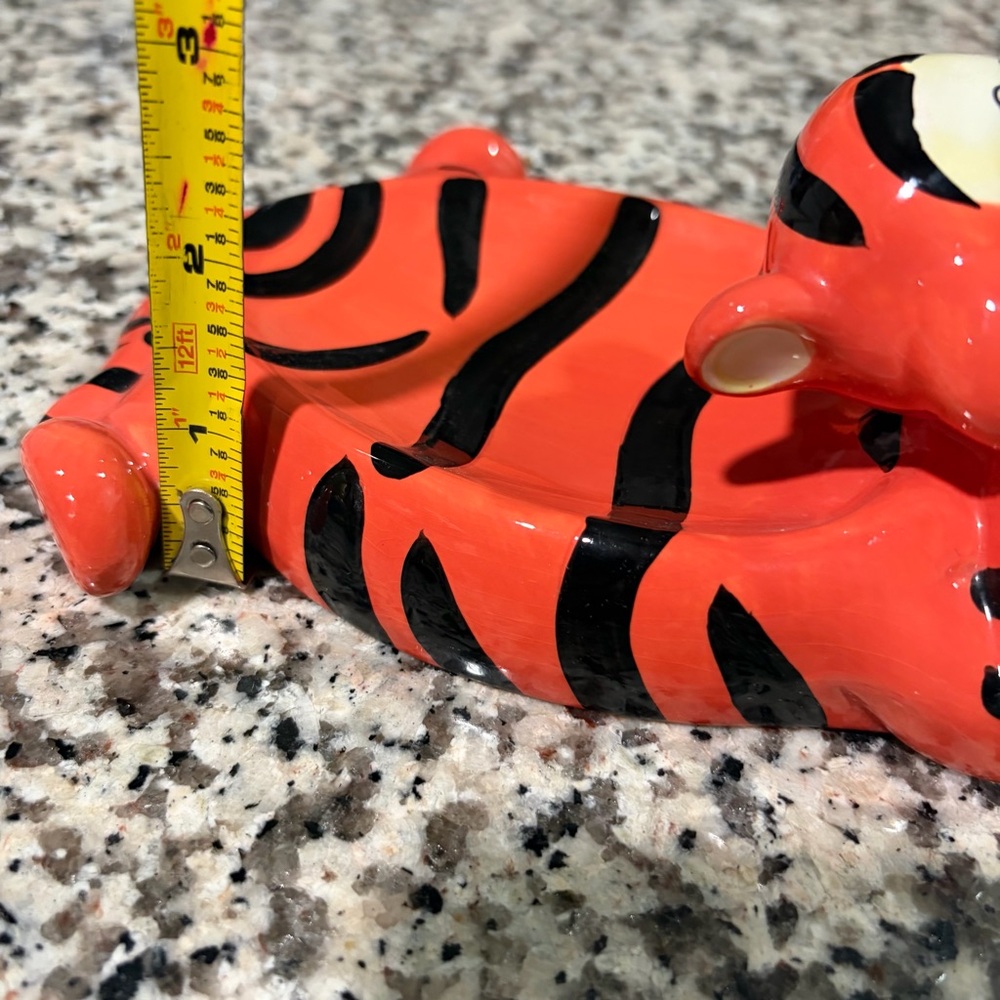 VINTAGE DISNEY TIGGER CERAMIC SOAP DISH - Picture 11 of 14